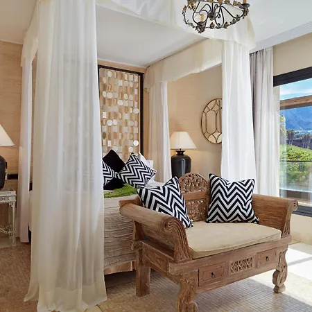 호텔 Royal Garden Villas, Luxury 아데제