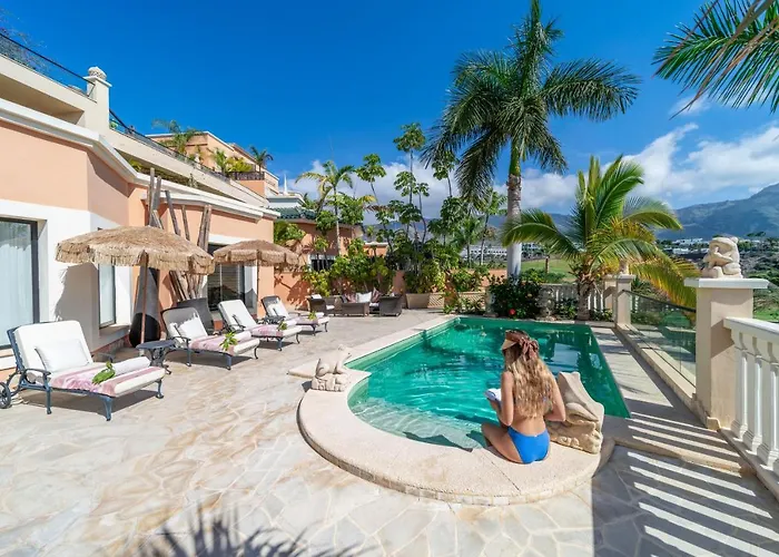 Royal Garden Villas, Luxury Szálloda