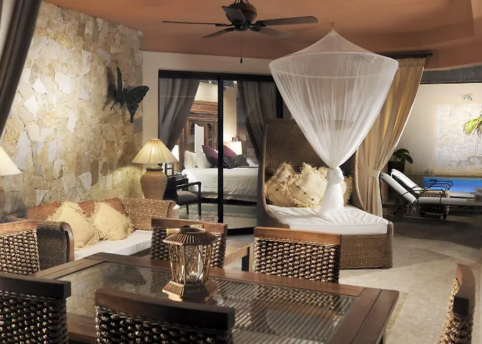 Szálloda Royal Garden Villas, Luxury 5*