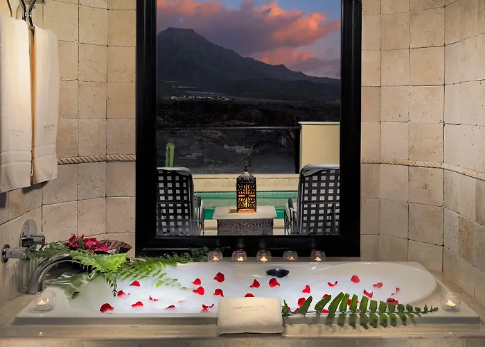 Szálloda Royal Garden Villas, Luxury