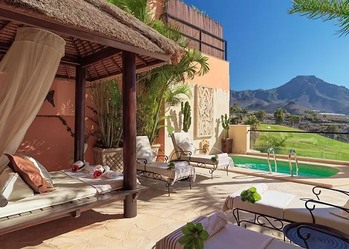 Szálloda Royal Garden Villas, Luxury